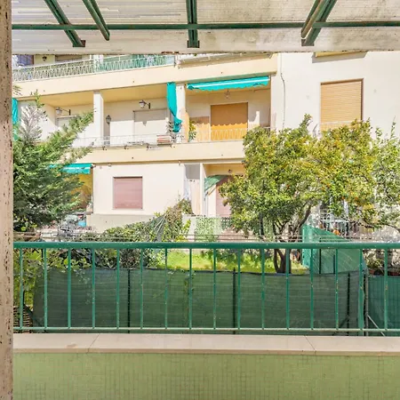 Daire Tennis Flat With Sea View By Wonderful Italy Sanremo